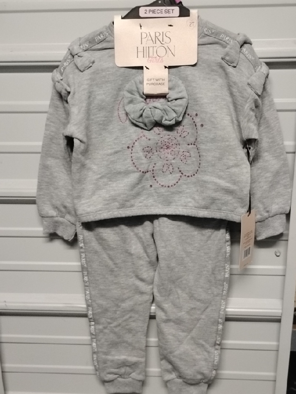 Paris Hilton Girls Gray Two-Piece Sweat Set with Hair Scrunchie